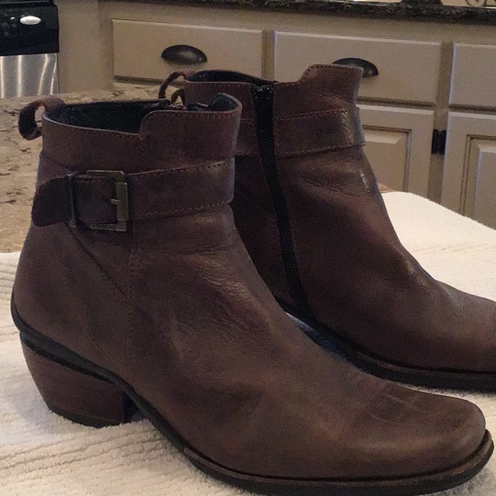 Wolky Ankle Boots -women’s size 11